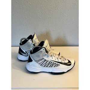 Nike Hyperdunk basketball shoes M: 7.5 EE